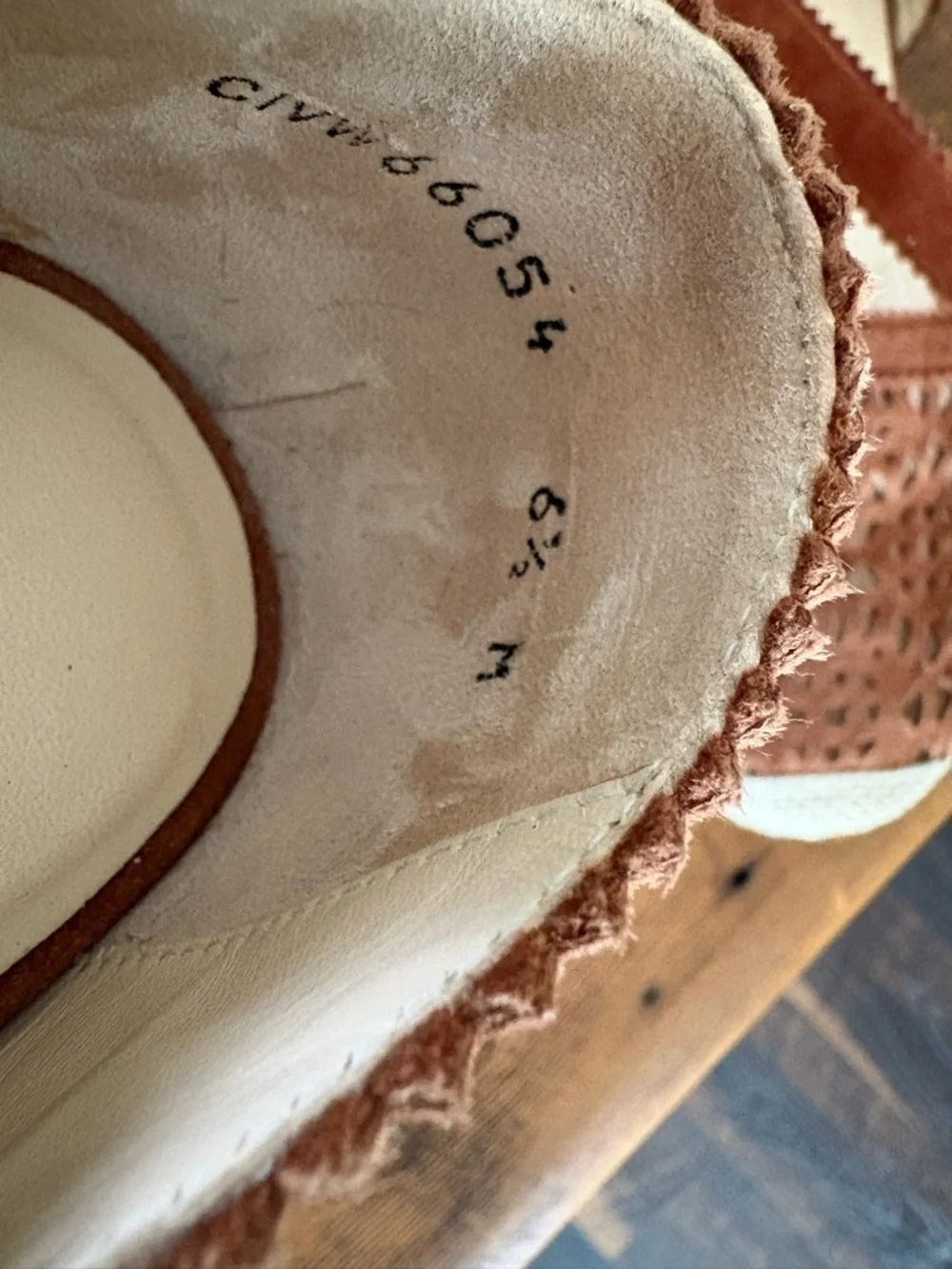 Stuart Weitzman Atalanta Brown Suede Laser Cut Flats, Ankle Strap Sz 6.5